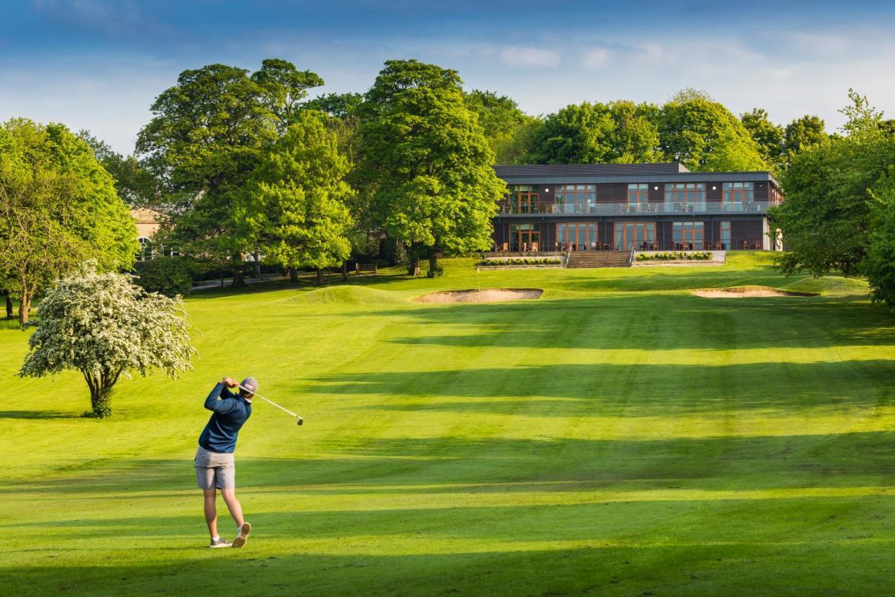 Oulton Hall Hotel, Spa & Golf Resort Leeds  Exteriér fotografie